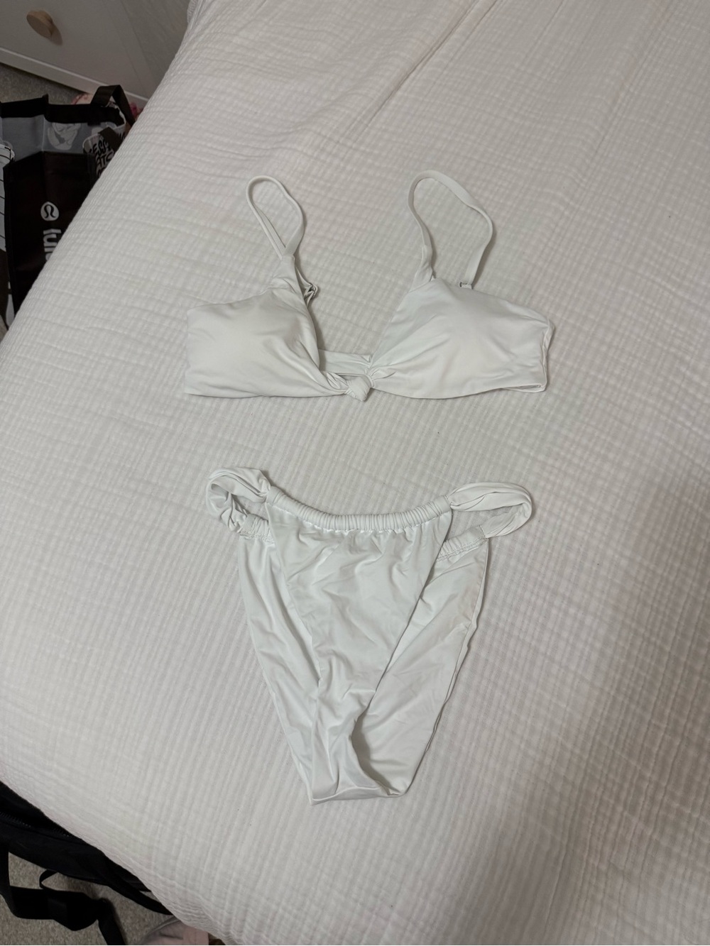 Dippin' Daisy's White Knot Front Bikini Set